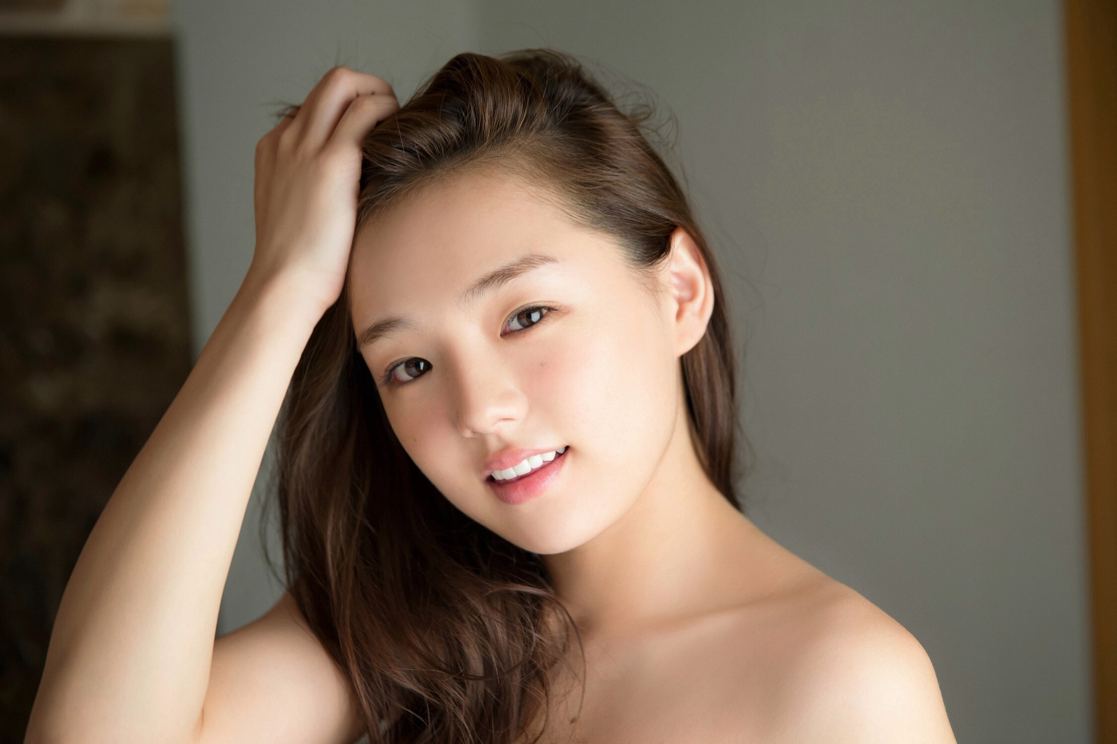 YS-Web-Vol.682Ai Shinozaki 篠崎愛 - あっためて